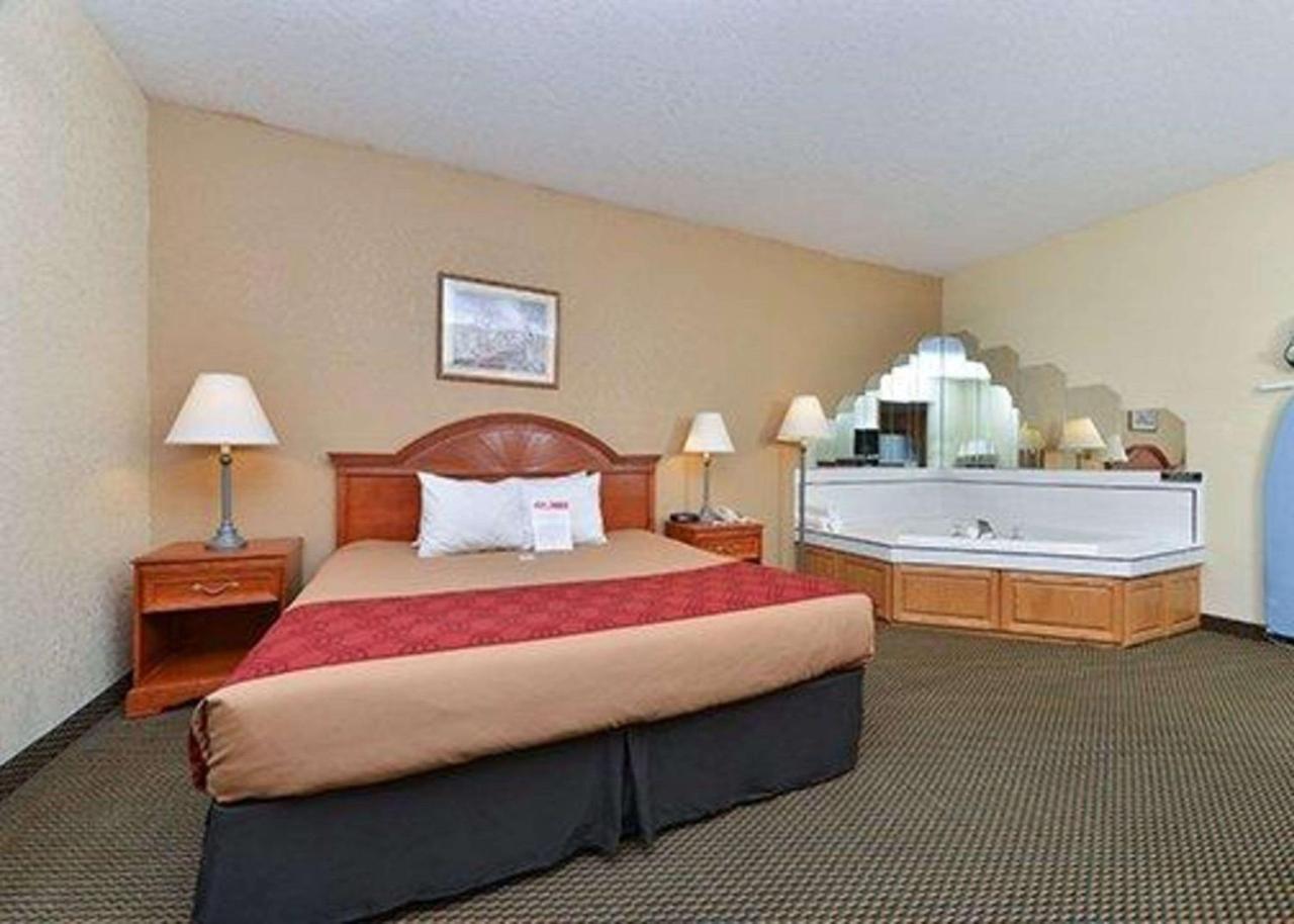 Express Inn&suites Decatur Extérieur photo